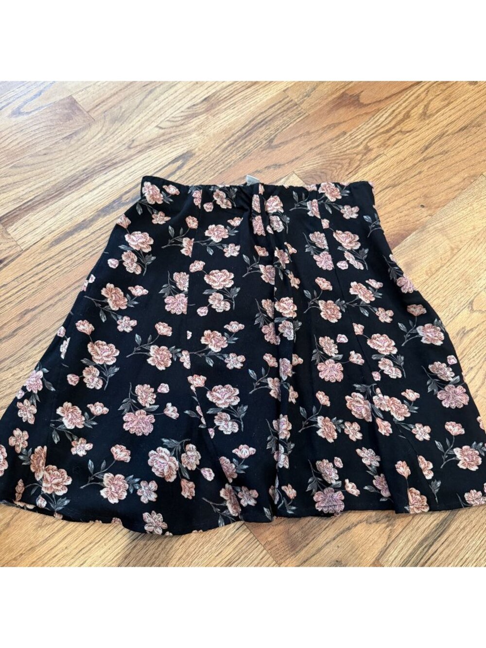 American Eagle Womens Black Floral Skirt New XS